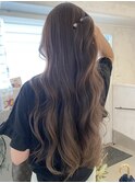 ナチュラルブラウン
