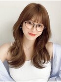 後れ毛が可愛い顔周りハイレイヤーロングチェリーブラウン