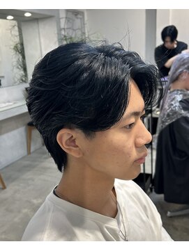 フォト 新宿(foto) 曲がる縮毛矯正/センターパート/フェザーショート