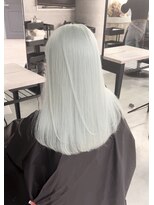 アンドソー 池袋(&so.)&nbsp;ハイトーンカラー/ホワイトブロンド／レイヤーカット/池袋