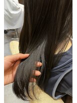 フリップビーアヴェダ(FLIP B AVEDA)&nbsp;本八幡×カーキカラー×透明感×艶感