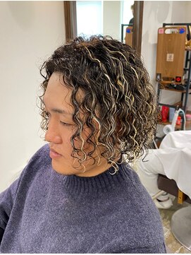 メゾンフォーメン 心斎橋店(Maison for men) カーリーパーマ ハードツイストスパイラル　ハイライトカラー