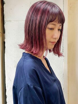 エノア 東京(ENORE) 赤のハイライトで叶える大人可愛い透明感カラー