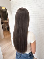 イロ ジェイアール JR奈良店(IRO) 透明感グレージュ