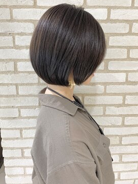 アンド ストーリーズ(&STORIES) ショートボブ/デザインカラー/ローライト/外ハネボブ【江角】