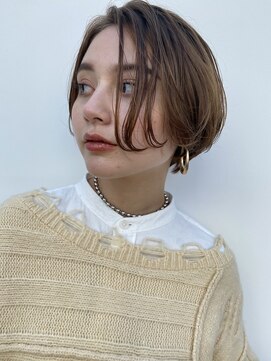 レオニード 表参道(LEONID) お洒落ショート　イルミナカラーベージュ　佐々木