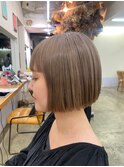 kisaiBUZZ＊鈴木映美　ミルクティーベージュ ボブ