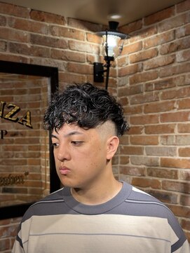 ヒロギンザ 仙台本店(HIRO GINZA) 仙台 スペインカール フェード