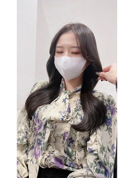 ランプ(Lamp) 髪質改善カラー×韓国風レイヤー