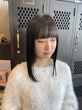 アチーブリス(achieve Liss) ツヤ感抜群◎大人可愛いニュアンス ブラックカラー