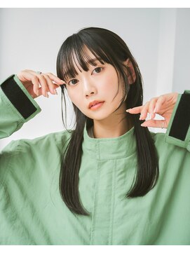 イーズ(EAZE) 顔まわりカット/黒髪ストレートセミロング