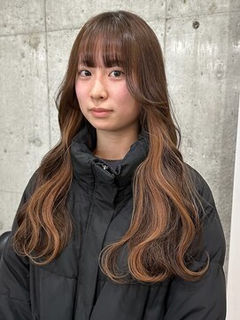 サクラ オモテサンドウ(SAKURA) 会社でバレない隠せるインナーカラーブリーチ1回ベージュ