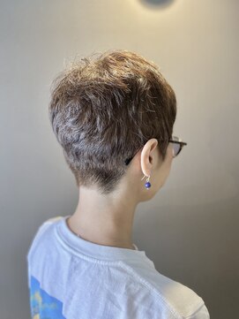 ダンディゾン ブルー 神楽坂(Dans Dix ans bleu) 【Dans Dix ans】自分らしさを見せつける極みの大人ショート