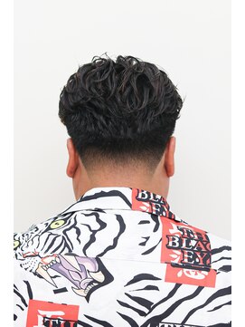 ダリーサード(DALIE third) テーパーフェードラルフカール