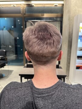 スタッド 松戸(stud. Men‘s) スキンフェード×グレージュ