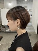 前髪あり丸みショートボブ　くびれショート スタイリング簡単