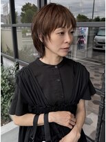 リベラル(liberal) クセを活かしたショートウルフ【30代/40代/50代】