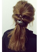 チームボス(Team BOSS)&nbsp;低めの位置でざっくり一つ結び