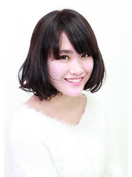 ヘアアンドメイク ドーリー(Hair&Make Dolly) ふんわりワンカールボブ