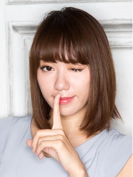 モニカ(monika) オレンジブラウン透明感ボブ