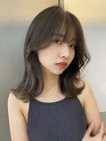 ピア ヘアーデザイン プレミアム(Pia hair design premium) Pia 顔まわりのカット　くびれヘア　オリーブグレージュ