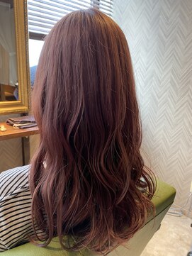 ネウィサリュー 立川(newi saLyu) ピンクベージュ