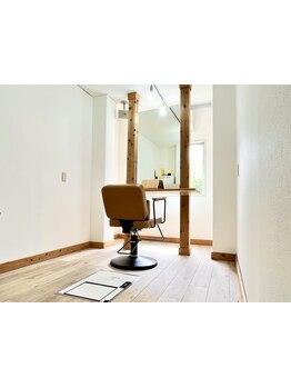 【武蔵新城駅3分】2Fの個室で周りを気にせずゆっくりと贅沢なサロンタイムを過ごせます♪