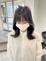 ウム(umu.)&nbsp;【umu. hair  salon】韓国×顔まわりlayer