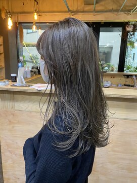 ルーシーバイパム 恵比寿(Lucy by PAM.) ワンカールロングレイヤー