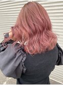 ピンク