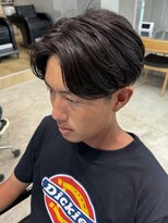 バイフィフス 天神大名(by fifth) ニュアンスパーマセンターパート毛流れパーマメンズヘア波巻き