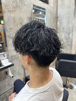 カーニー 上野(kearny)&nbsp;波巻きスパイラルパーマツイストスパイラルパーマ波巻きパーマ