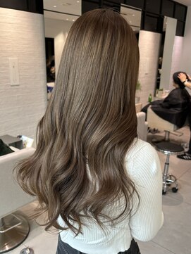 ステア ケース(stair case) 韓国艶々ブラウンカラーレイヤーカットトリートメント