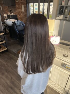 フェリーチェヘアーデザイン(Felice) ミルクティーシルバー