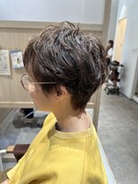 クルム(KURUMU)&nbsp;耳掛けショートパーマ