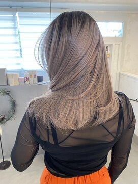 プルメリアドット(Plumeria.) バレイヤージュ