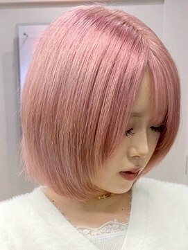 ウィコ 新宿(WICO) ホワイトピンク[新宿駅/ホワイトブロンド/イメチェン/美髪]