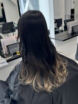 アライブ キチジョウジ(ALIVE Kichijoji) ワンポイントでお洒落なグラデーションカラー!