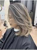 ミディアムレイヤー×バレイヤージュ