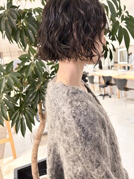 カイラ(KAILA) ボブパーマ　☆高野