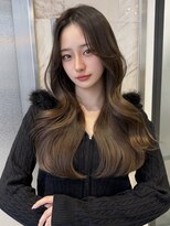 天神美容室&nbsp;ハッシュカット×小顔レイヤー×韓国風巻き×髪質改善