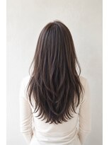 ベルス(bellus)&nbsp;艶ロングレイヤー×ダークモカグレージュ　30代　40代