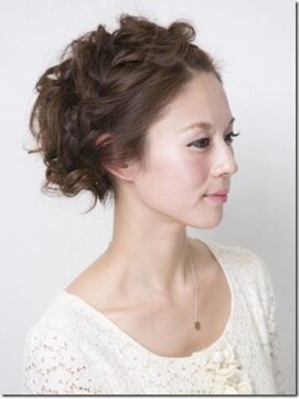 クオーラガーデン(Cuaura garden) 編み込みアレンジアップ