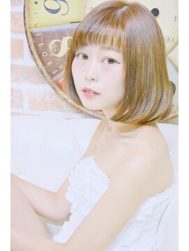 メイズ(MAZE) アシメバングのふんわり内巻きボブ【メイズ東中野・鍛原志行】