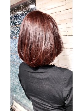 ミッシェル アフロート(michelle afloat) アラフォー、アラフィフ世代に大人気のギリ肩着きボブ