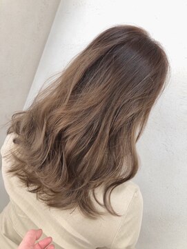 アジールヘア 北千住駅西口店(agir hair) ベージュアッシュグラデーション【北千住】韓国ブリーチ