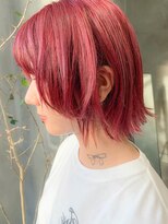 テトヘアー(teto hair) レッド、ピンクベージュ、暖色カラー、ボブウルフ