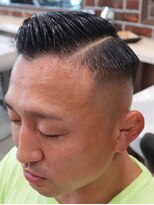 アクセプトザワールドバーバー(Accept the world barber)&nbsp;パートスタイル×スキンフェード