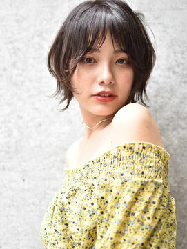 カンナ(Canna) エアリーミディ/ショートパーマ/黒髪/ホワイトアッシュ/TOKIO