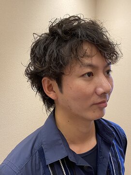 ワイズヘアー ナガサキ(Y's hair nagasaki) マッシュウルフの外ハネMIXスパイラルパーマ